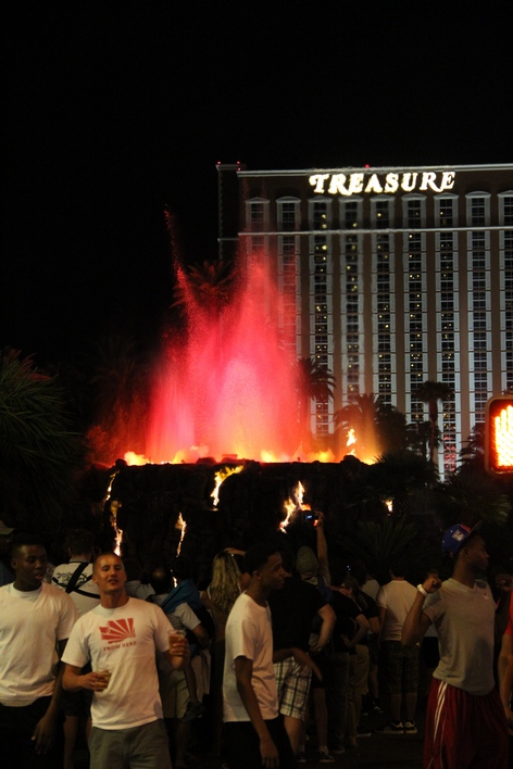 ���-�����